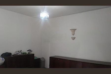Casa à venda com 3 quartos, 270m² em Km 18, Osasco