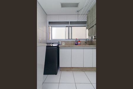 Área de Serviço de apartamento para alugar com 2 quartos, 87m² em Jardim Aeroporto, São Paulo