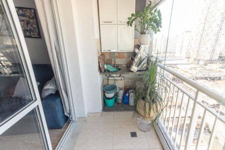 Apartamento para alugar com 66m², 2 quartos e 1 vagaVaranda