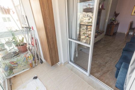 Apartamento para alugar com 66m², 2 quartos e 1 vagaVaranda