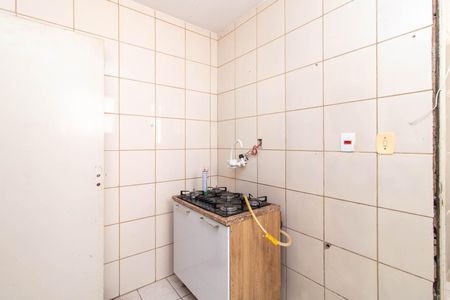 Apartamento à venda com 80m², 3 quartos e sem vaga Apartamento à venda com 80m², 3 quartos e sem vagaCozinha e Área de serviço
