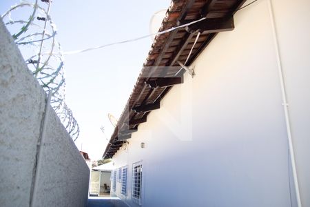 Casa à venda com 250m², 4 quartos e 2 vagas Casa à venda com 250m², 4 quartos e 2 vagasQuintal