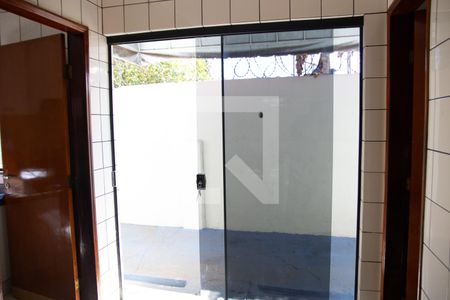 Casa à venda com 250m², 4 quartos e 2 vagas Casa à venda com 250m², 4 quartos e 2 vagasÁrea de Serviço