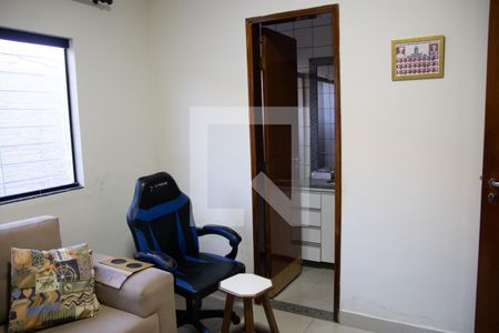 Casa à venda com 250m², 4 quartos e 2 vagas Casa à venda com 250m², 4 quartos e 2 vagasSuíte 01