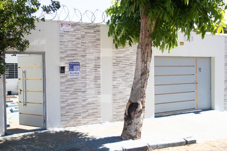 Fachada de casa à venda com 4 quartos, 250m² em Setor Leste Vila Nova, Goiânia