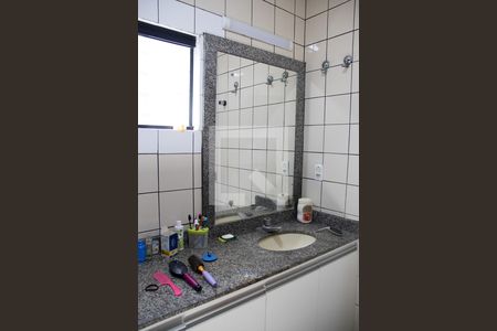 Casa à venda com 250m², 4 quartos e 2 vagas Casa à venda com 250m², 4 quartos e 2 vagasBanheiro da Suíte 4