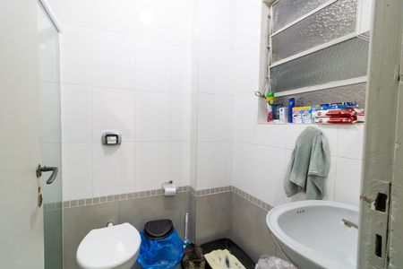 Apartamento à venda com 66m², 2 quartos e sem vaga Apartamento à venda com 66m², 2 quartos e sem vagaBanheiro