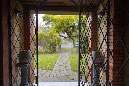 Vista da sala de casa à venda com 4 quartos, 450m² em Tristeza, Porto Alegre