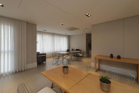Apartamento para alugar com 40m², 1 quarto e 1 vagaÁrea comum - Salão de festas