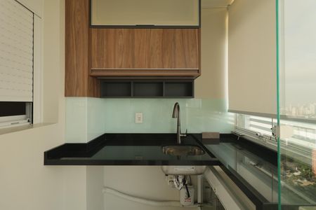 Apartamento para alugar com 40m², 1 quarto e 1 vagaVaranda