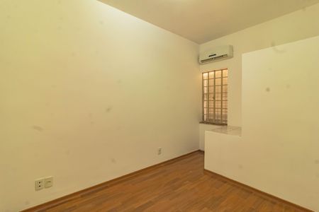 Casa à venda com 193m², 3 quartos e 2 vagas