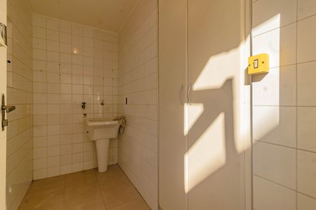 Casa à venda com 193m², 3 quartos e 2 vagas