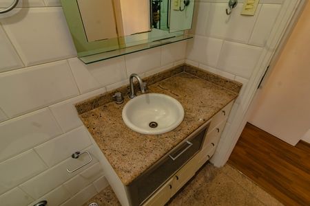 Casa à venda com 193m², 3 quartos e 2 vagas