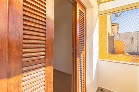 Casa à venda com 193m², 3 quartos e 2 vagas