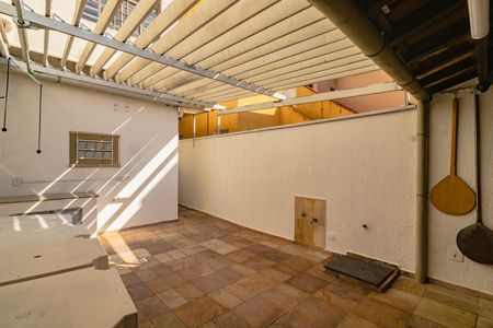 Casa à venda com 193m², 3 quartos e 2 vagas