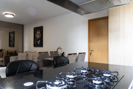 Cozinha de apartamento à venda com 2 quartos, 55m² em Estrela do Oriente, Belo Horizonte