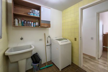 Área de Serviço de apartamento para alugar com 2 quartos, 70m² em Solemar, Praia Grande
