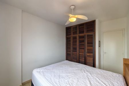 Quarto 1 de apartamento para alugar com 2 quartos, 70m² em Solemar, Praia Grande