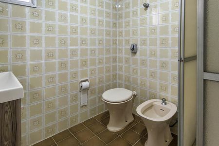 Apartamento para alugar com 70m², 2 quartos e 1 vaga Apartamento para alugar com 70m², 2 quartos e 1 vagaBanheiro 1