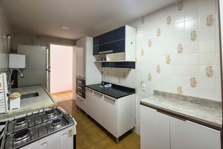 Apartamento para alugar com 70m², 2 quartos e 1 vaga Apartamento para alugar com 70m², 2 quartos e 1 vagaCozinha
