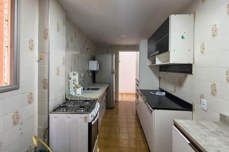 Apartamento para alugar com 70m², 2 quartos e 1 vaga Apartamento para alugar com 70m², 2 quartos e 1 vagaCozinha