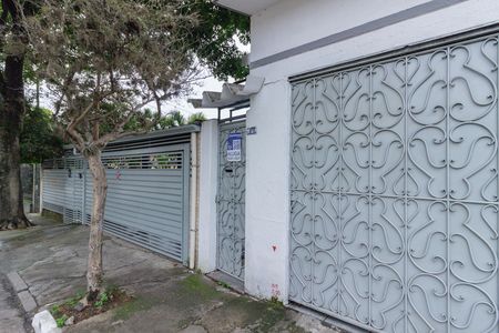 Casa para alugar com 72m², 2 quartos e sem vagaFachada