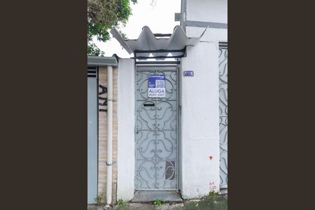 Casa para alugar com 72m², 2 quartos e sem vagaFachada