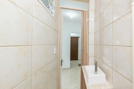 Casa para alugar com 72m², 2 quartos e sem vagaBanheiro