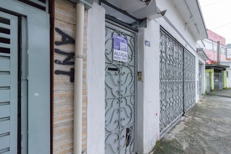 Casa para alugar com 72m², 2 quartos e sem vagaFachada