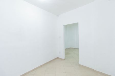 Sala de casa para alugar com 2 quartos, 70m² em Vila Mangalot, São Paulo