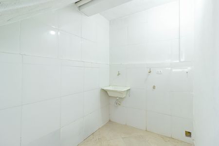 Casa para alugar com 72m², 2 quartos e sem vagaLavanderia
