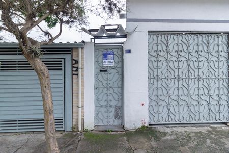 Casa para alugar com 72m², 2 quartos e sem vagaFachada