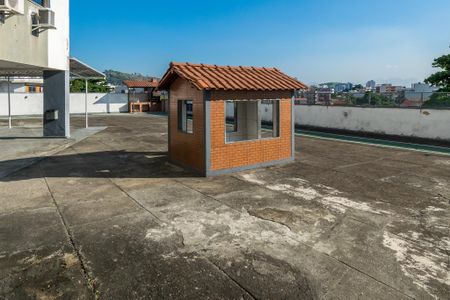 Apartamento para alugar com 50m², 2 quartos e 1 vaga Apartamento para alugar com 50m², 2 quartos e 1 vagaÁrea comum - Playground