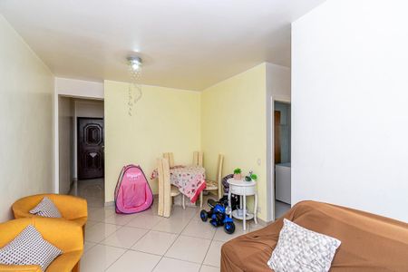 Apartamento para alugar com 50m², 2 quartos e 1 vaga Apartamento para alugar com 50m², 2 quartos e 1 vagaSala