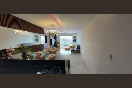 Apartamento à venda com 2 quartos, 64m² em Vila Sao Paulo, São Paulo