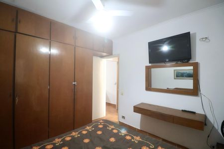 Quarto de apartamento para alugar com 1 quarto, 47m² em Jardim Tres Marias, Guarujá