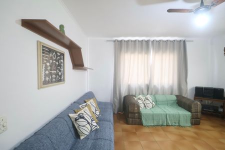 Sala de apartamento para alugar com 1 quarto, 47m² em Jardim Tres Marias, Guarujá