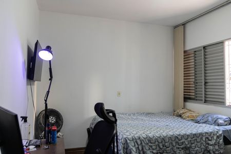 Quarto 2 de apartamento à venda com 3 quartos, 110m² em Alto Barroca, Belo Horizonte