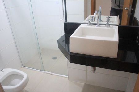 Apartamento à venda com 175m², 4 quartos e 2 vagasBanheiro