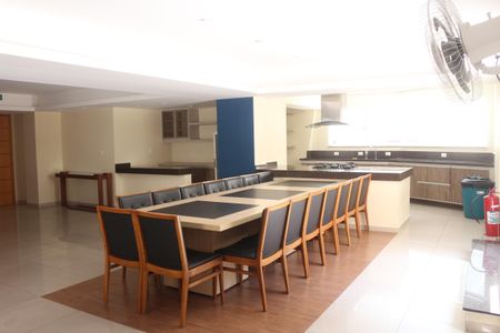 Apartamento à venda com 175m², 4 quartos e 2 vagasÁrea comum - Salão de festas