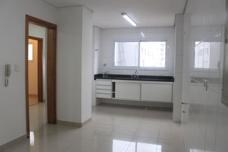 Apartamento à venda com 175m², 4 quartos e 2 vagasCozinha