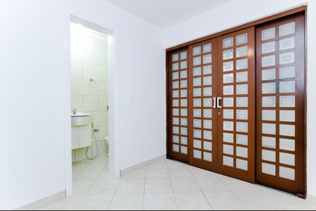 Edícula  de casa à venda com 2 quartos, 133m² em Vila Zanardi, Guarulhos