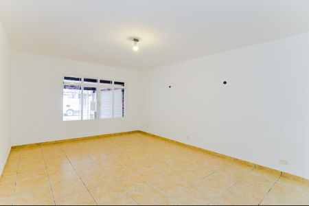 Casa à venda com 133m², 2 quartos e 2 vagasSala