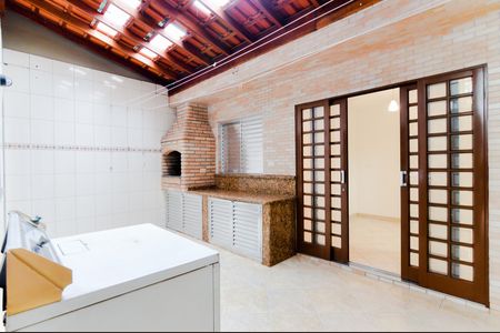 Casa à venda com 133m², 2 quartos e 2 vagasChurrasqueira