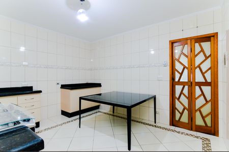 Casa à venda com 133m², 2 quartos e 2 vagasCozinha