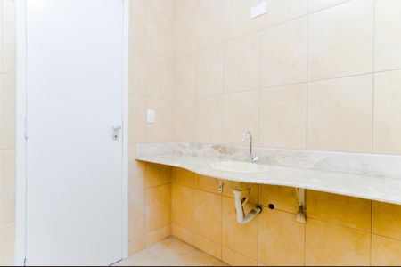 Casa à venda com 133m², 2 quartos e 2 vagasBanheiro