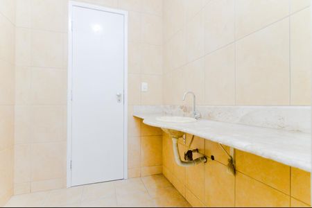 Casa à venda com 133m², 2 quartos e 2 vagasBanheiro