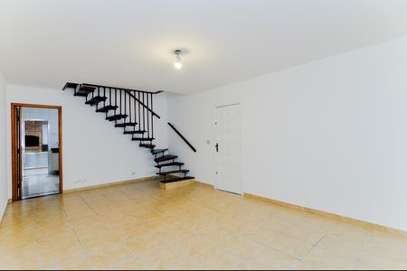 Sala de casa à venda com 2 quartos, 133m² em Vila Zanardi, Guarulhos