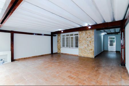 Garagem de casa à venda com 2 quartos, 133m² em Vila Zanardi, Guarulhos