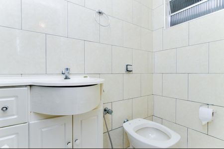 Casa à venda com 133m², 2 quartos e 2 vagasBanheiro da Edícula 